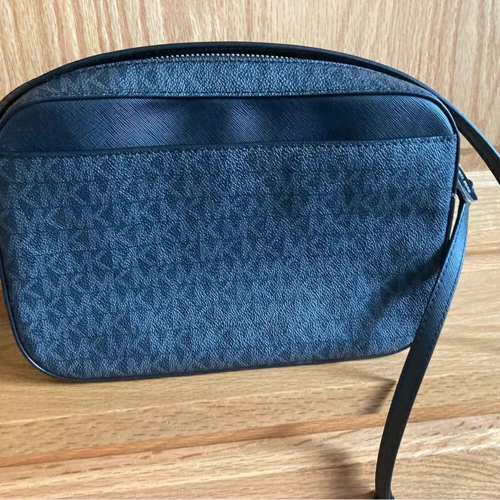 Michael Kors Jet Set Crossbody Purse Black